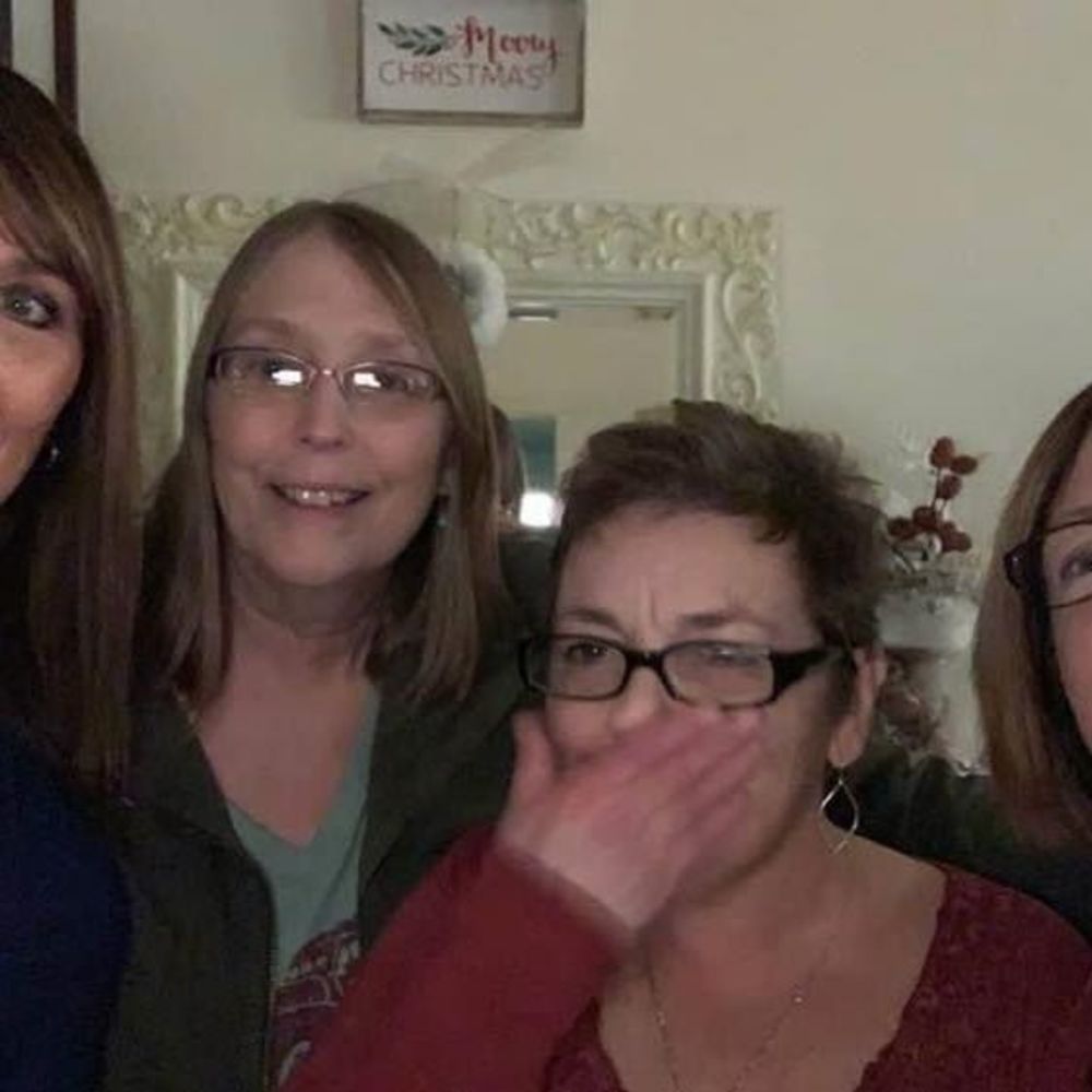 Meet your Posher, Julie